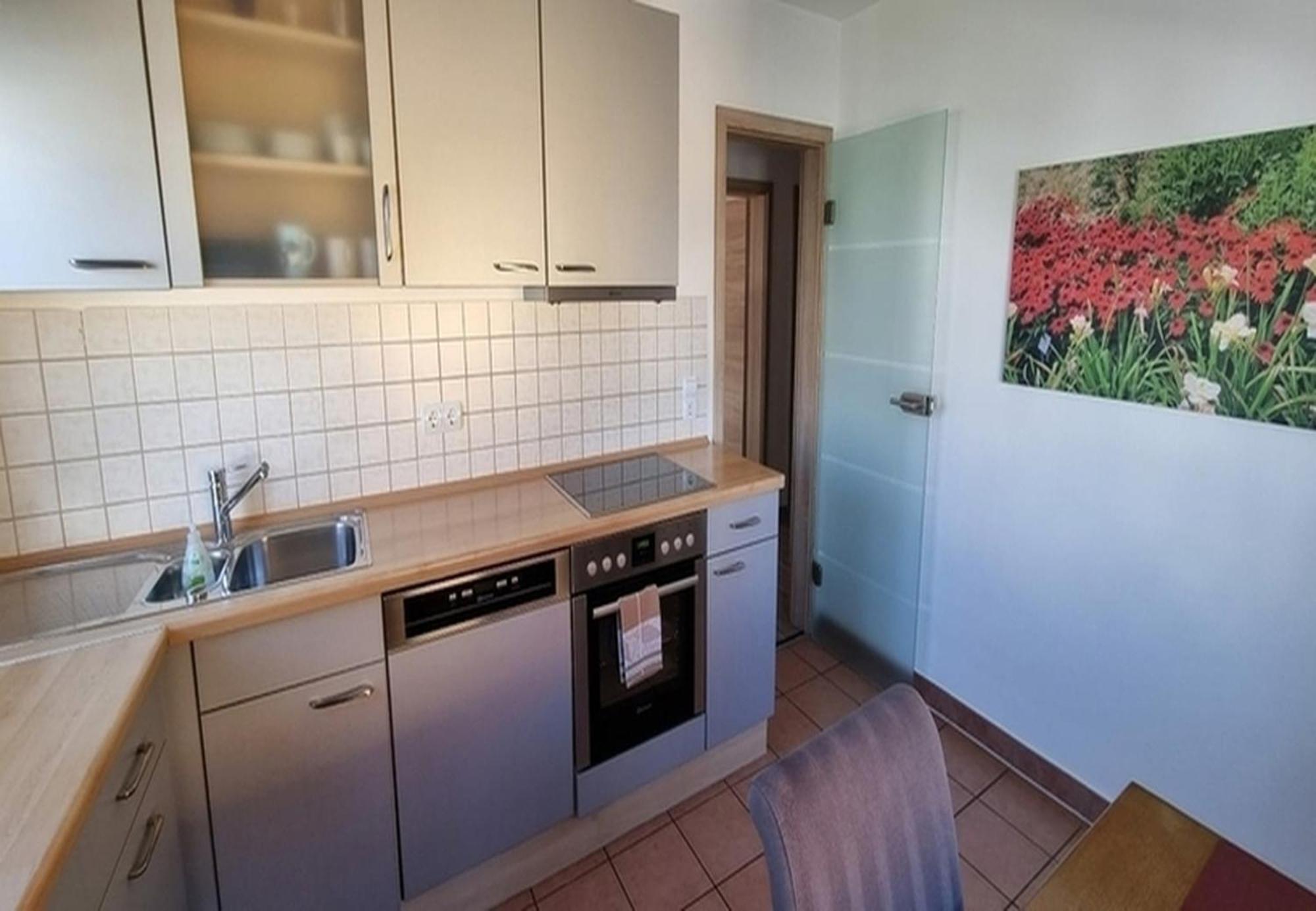 Ferienwohnung S-Bahn Naehe Schwaikheim Luaran gambar